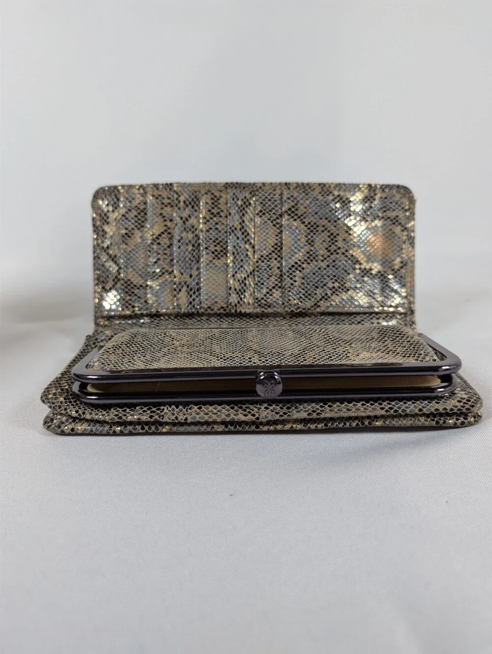 Hobo The Original, Snakeskin-Embossed Leather Kiss-Lock Wristlet Clutch - Picture 7 of 9